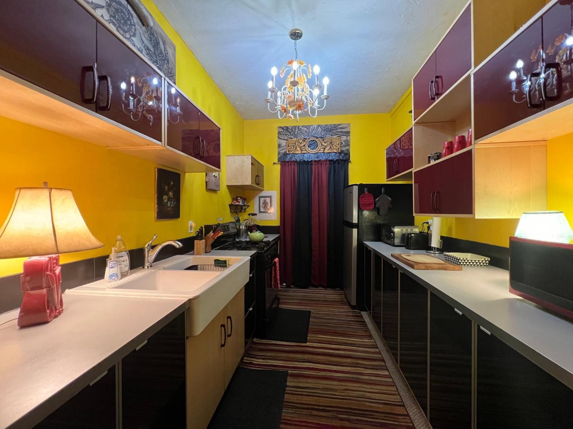 Space Castle: A 1950S Gas Station Transformed Into An Art Themed Wonderland Truth or Consequences Esterno foto